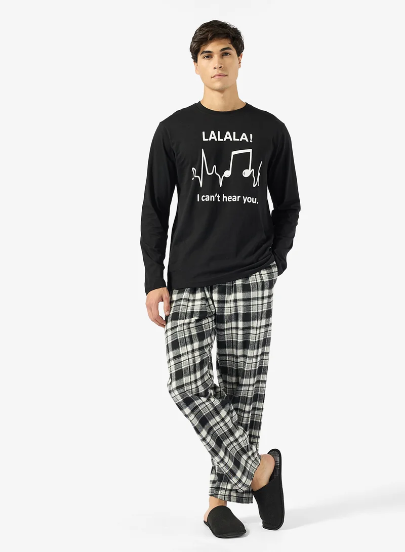 Seventy Five  Regular fit tee and Pant set for Men | Best Price UAE